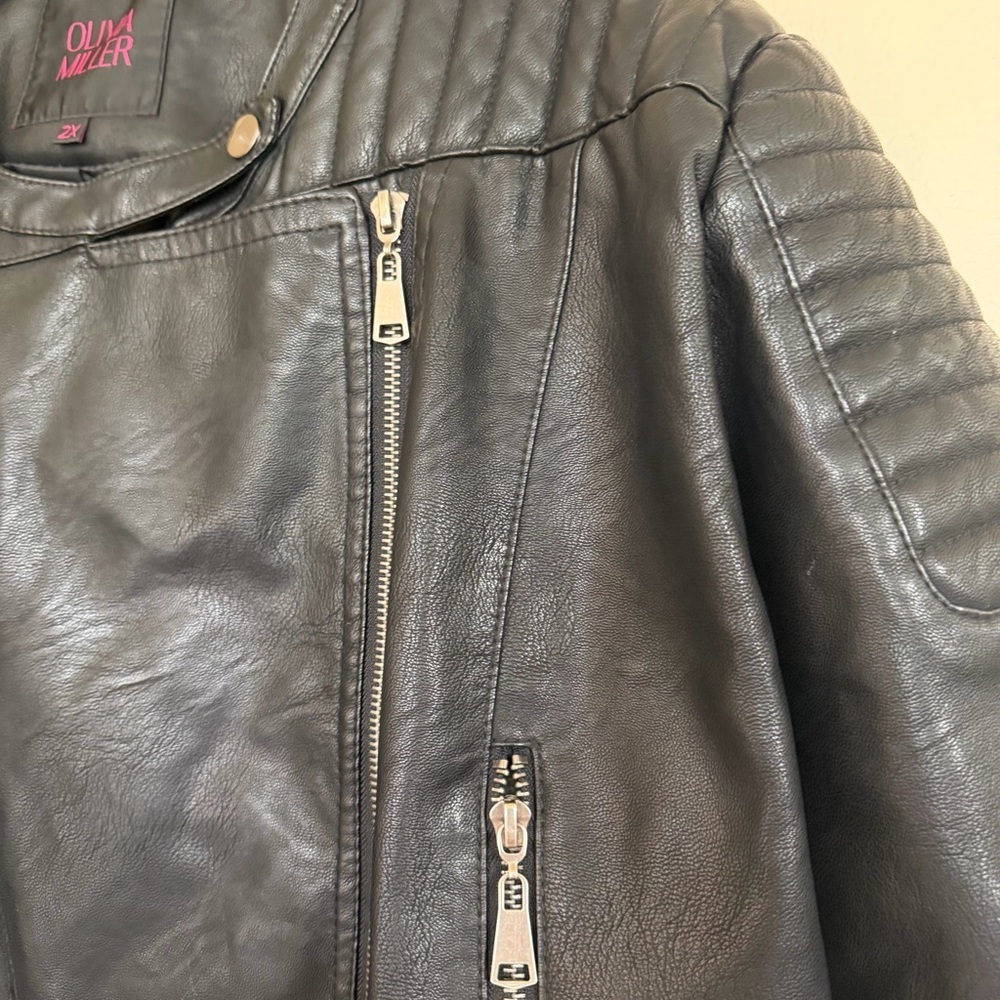 Olivia Miller Black Faux  Leather Moto Jacket - Picture 5 of 7